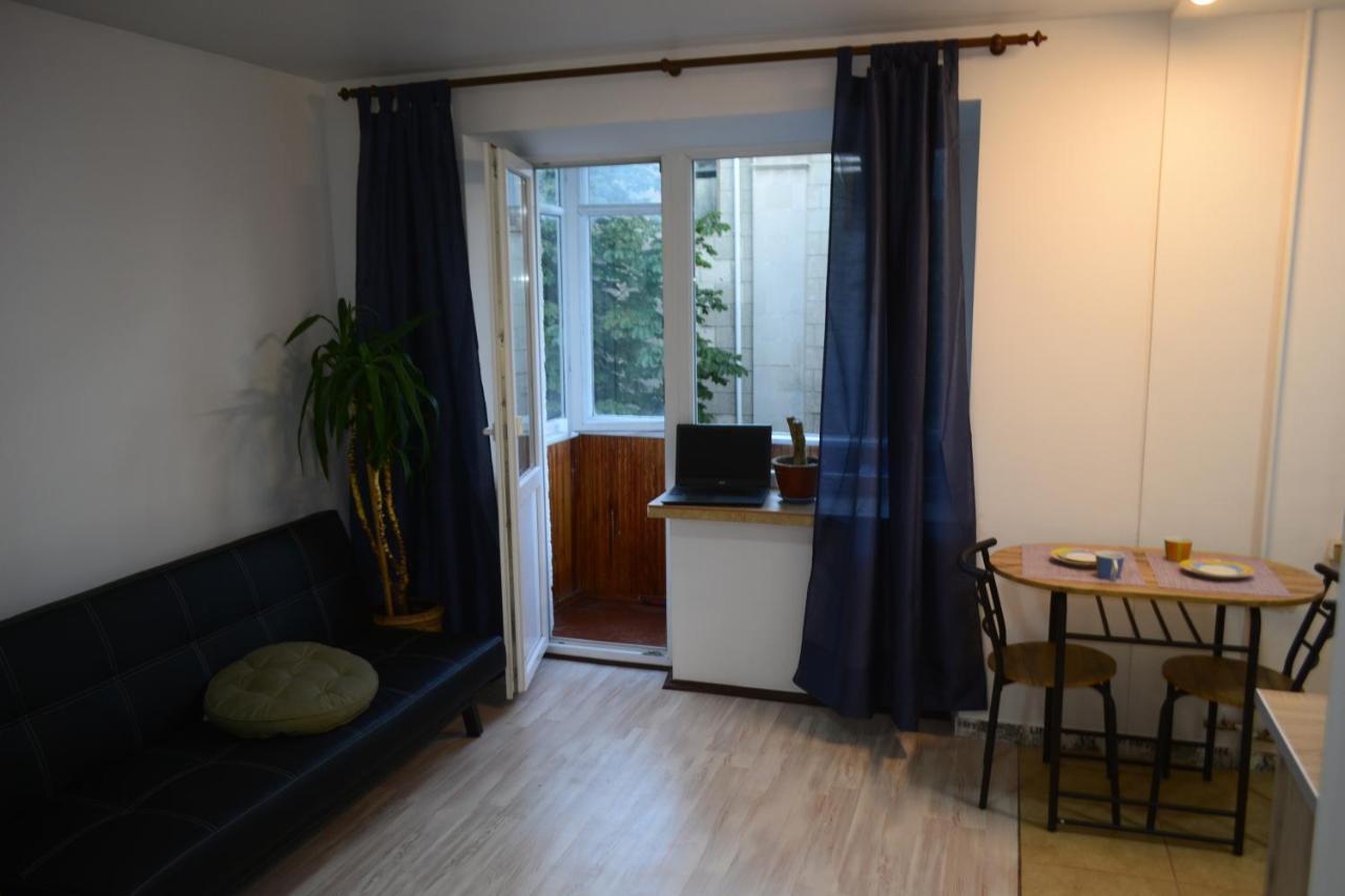 Smart Apartment Ternopil Exterior foto